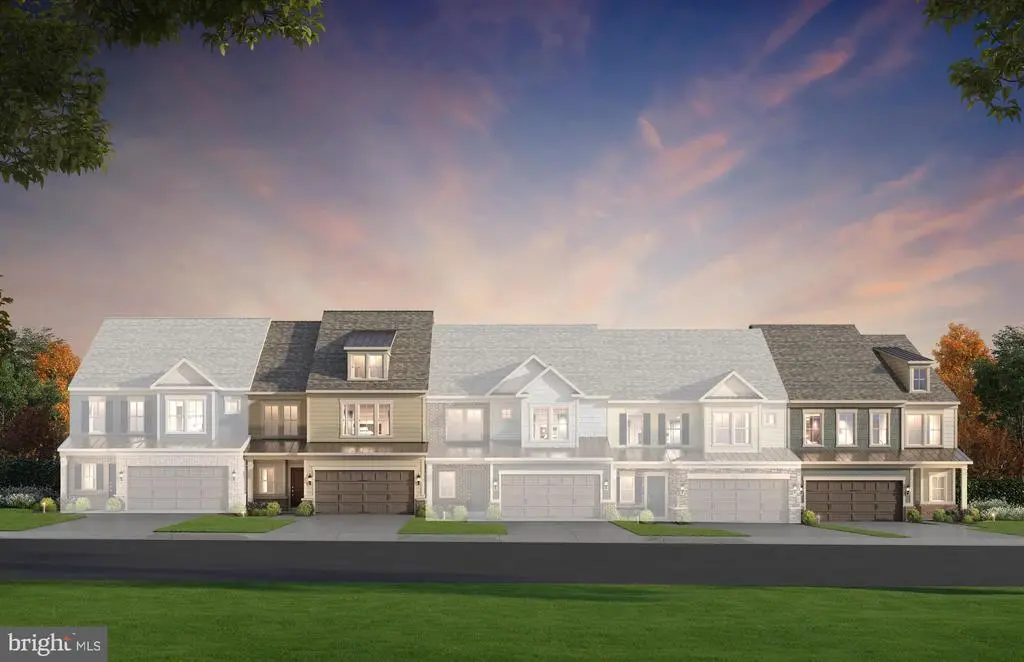 6168 Amber Ln, Haymarket