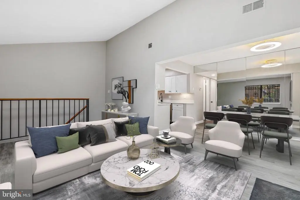 3452 Summit Ct Ne #3452, WASHINGTON