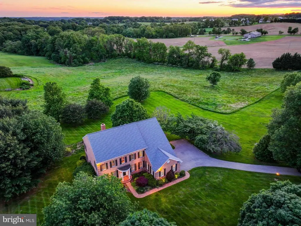 6 Shawnery Ct, Baldwin