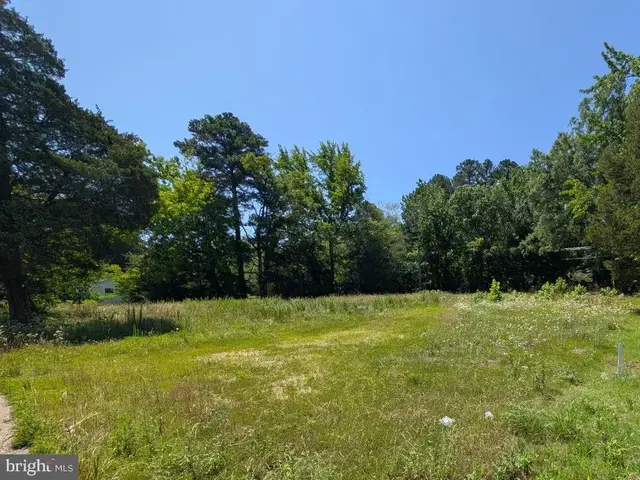 20225 Point Lookout Rd, Great Mills