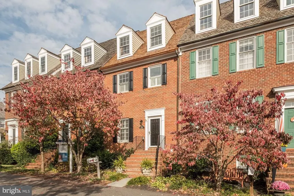 319 Chestertown St, Gaithersburg