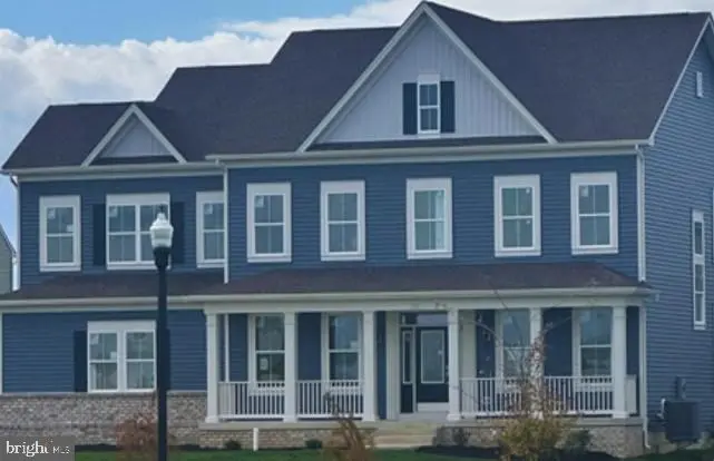 5732 W Central Park Dr, MIDDLETOWN