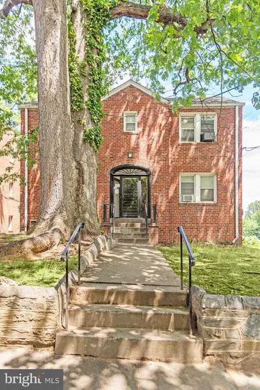 2920 P St Se, WASHINGTON