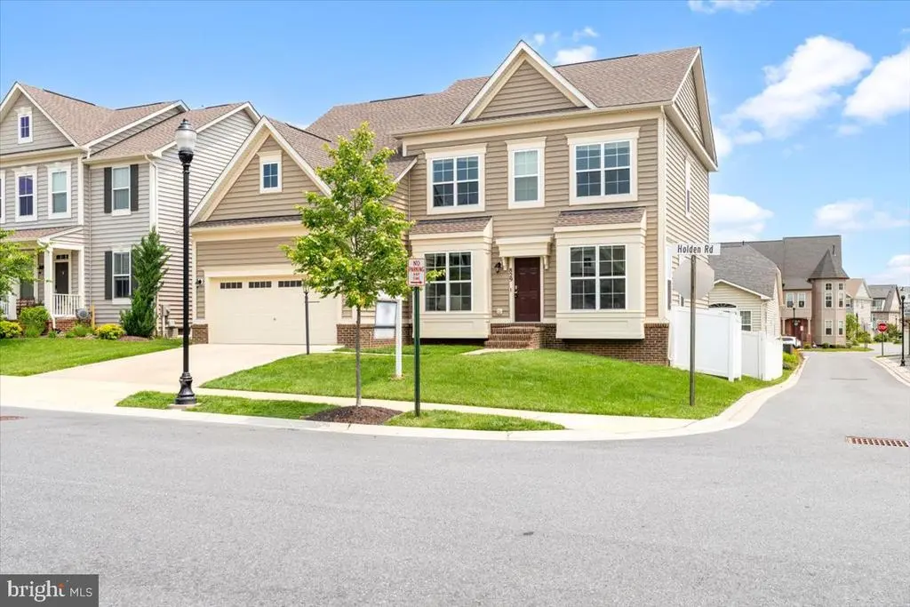 829 Holden Rd, Frederick