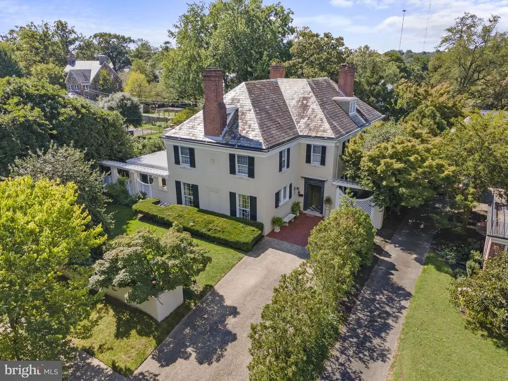 4332 N Charles St, BALTIMORE