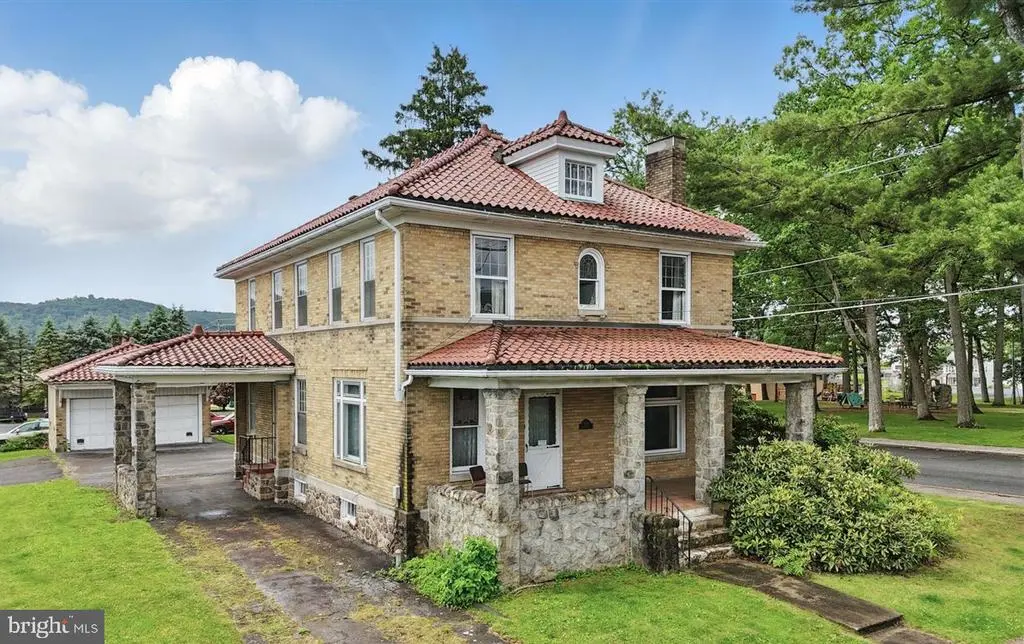 639 Iron St, LEHIGHTON