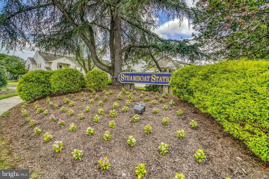 1106 Steamboat Sta, SOUTHAMPTON