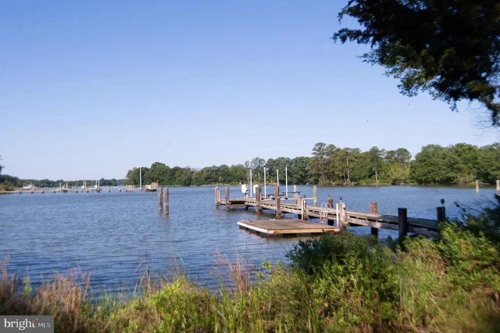 9796 Mill Point Rd, Easton