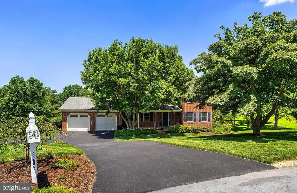 3205 Newfane Ct, Baldwin