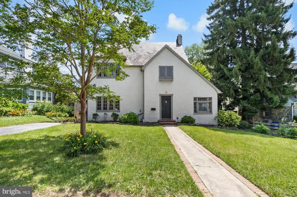 11 Florida Rd, Towson