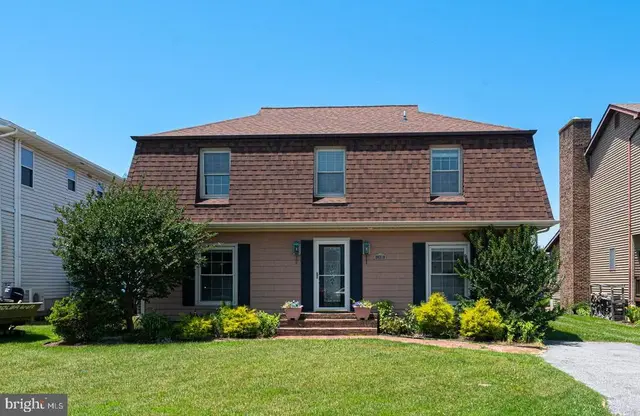 38310 Maple Ln, Selbyville