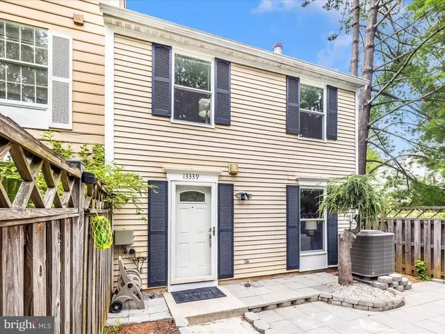 13339 Whitechurch Cir, Germantown