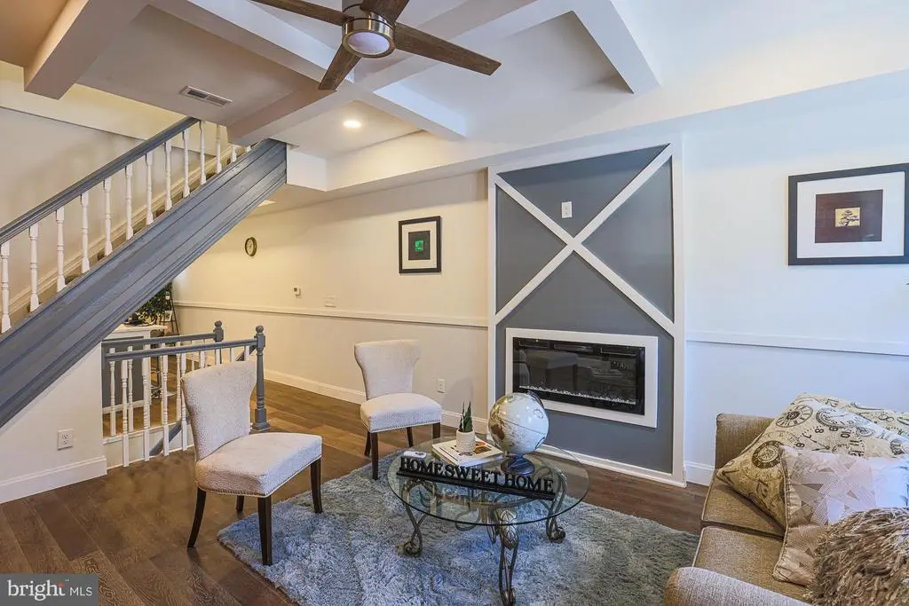 1909 Mosher St, Baltimore