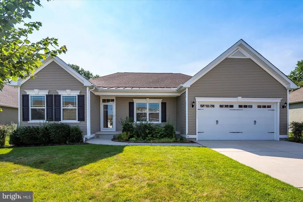 18877 Riverwalk Dr, Milton