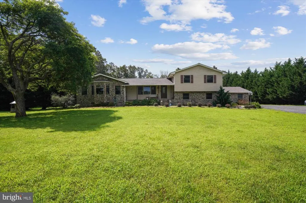 15295 Woodville Rd, WALDORF