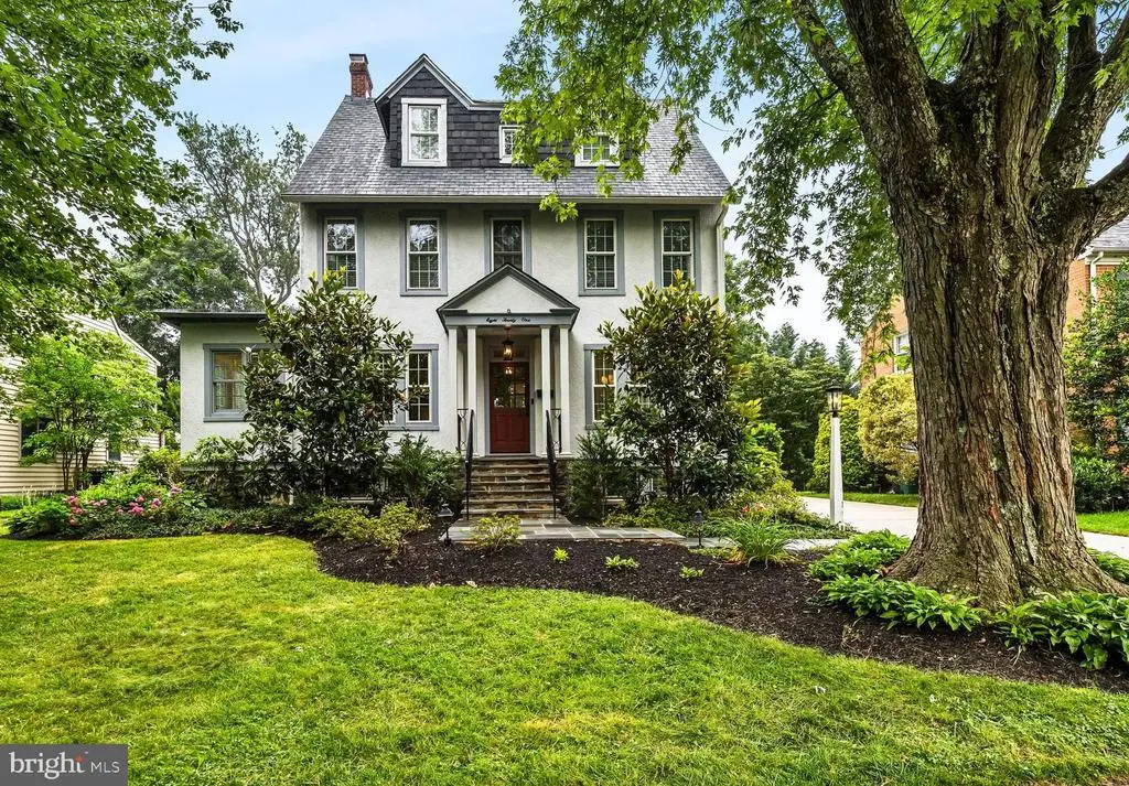 821 Wellington Rd, Baltimore