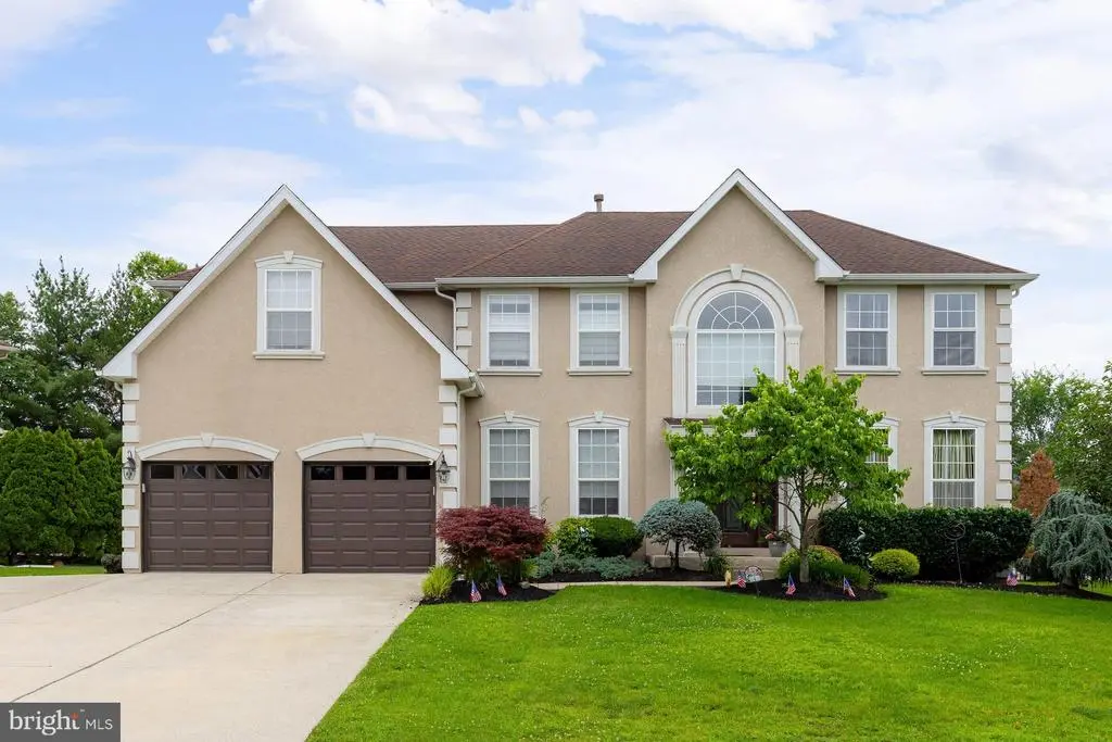 4 Saddlehorn Dr, Cherry Hill