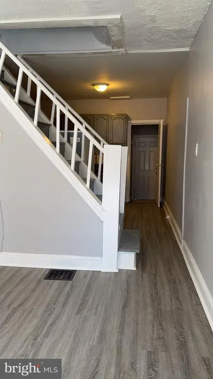 2863 N Leithgow St, PHILADELPHIA