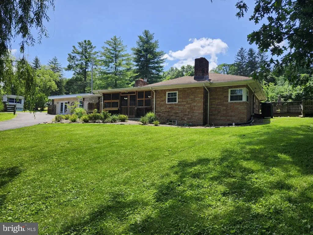 505 W Gravel Ln, ROMNEY