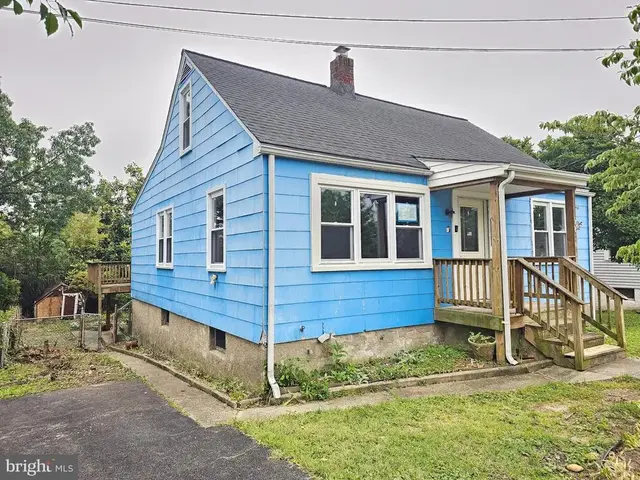 1605 Evergreen Dr, Baltimore