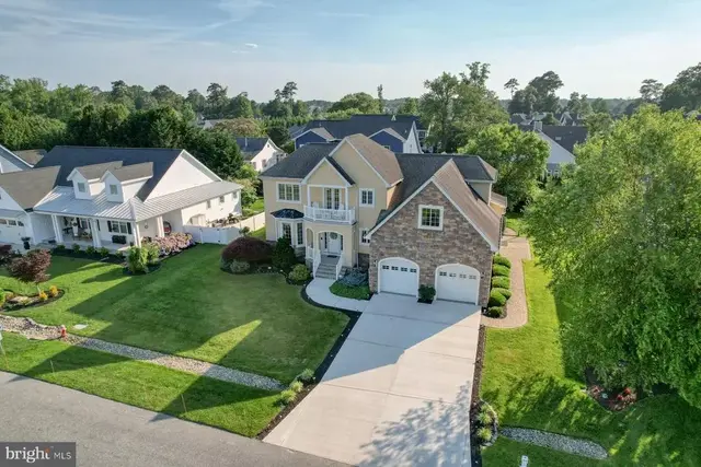 156 E Buckingham Dr, Rehoboth Beach