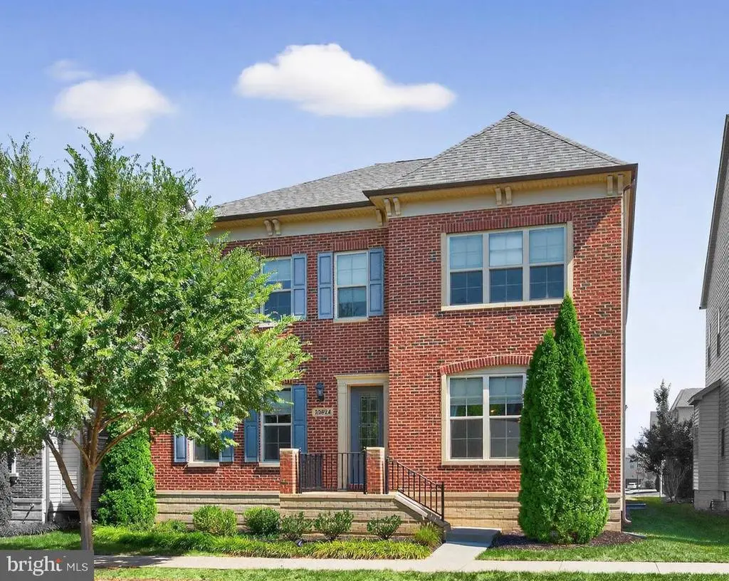 20624 Holyoke Dr, ASHBURN