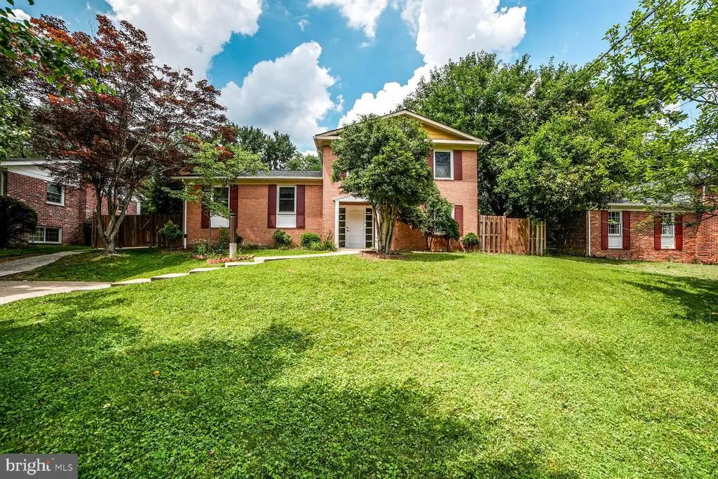 716 Downs Dr, SILVER SPRING