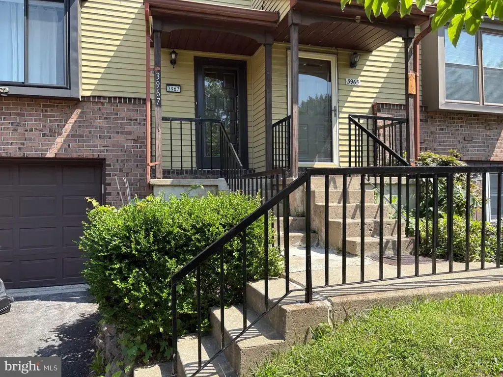 3967 Gloucester Ct, BENSALEM