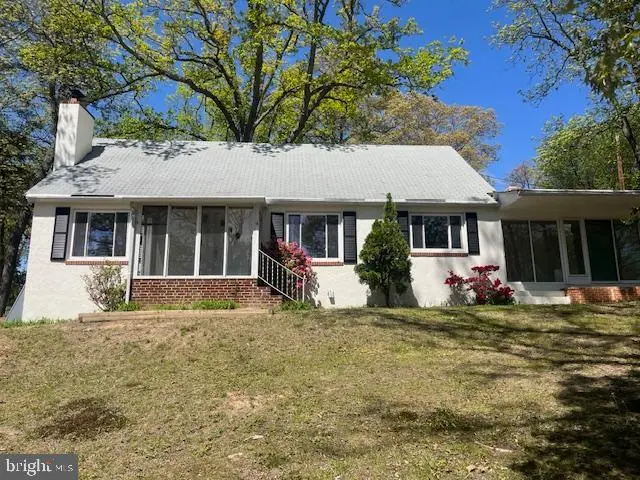 63 Riverside Dr, Severna Park