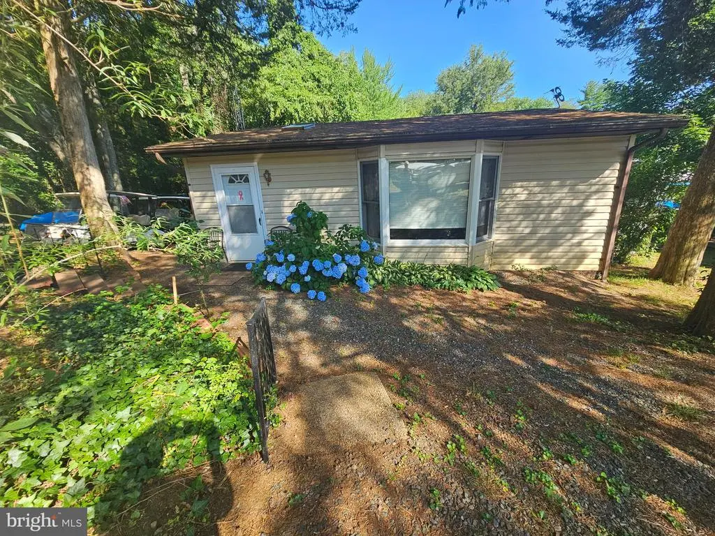 50,55 Pequot/sauk Ln #glen 8, EARLEVILLE