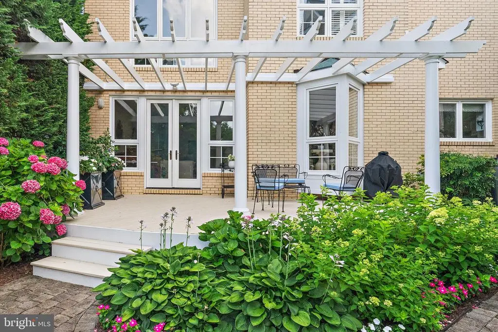 1008 Boucher Ave, Annapolis