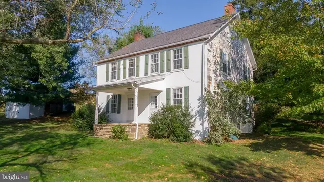 1025 N Chatham Rd, Coatesville