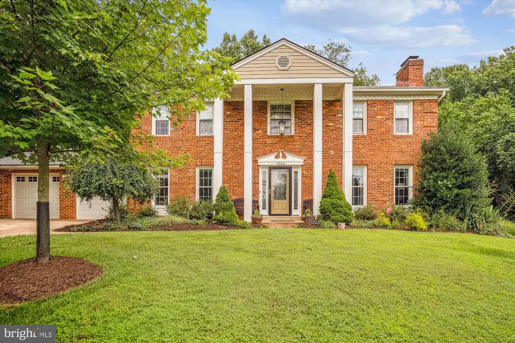 2044 Kings House Rd, Silver Spring