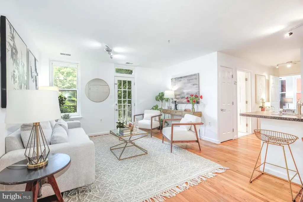 1308 Clifton St Nw #118, WASHINGTON