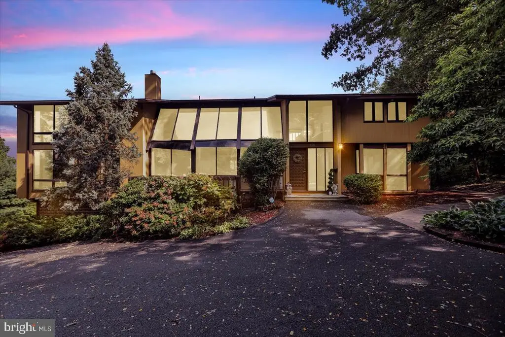 125 Grandview Blvd, READING