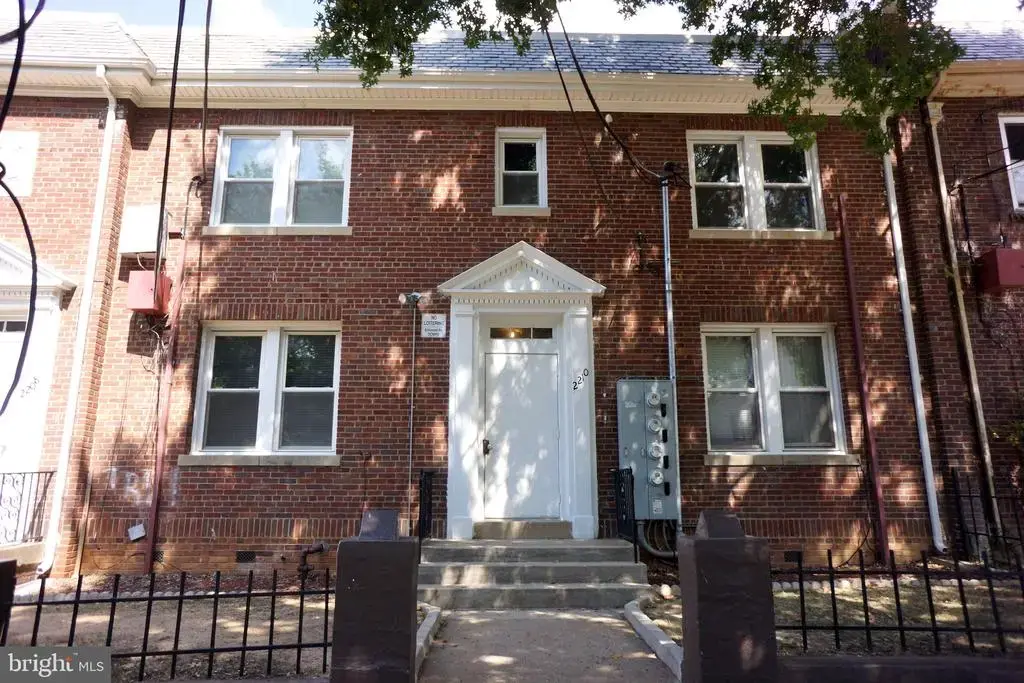 2210 Nicholson St Se #3, WASHINGTON