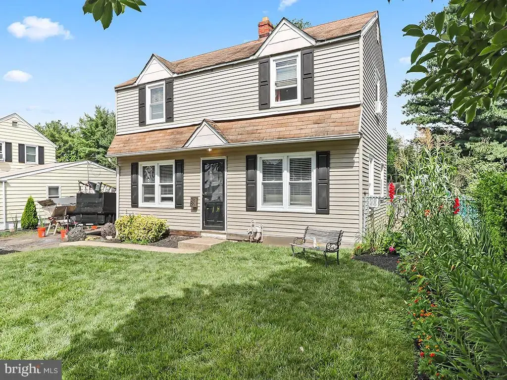 86 Woodlawn Rd, WARMINSTER
