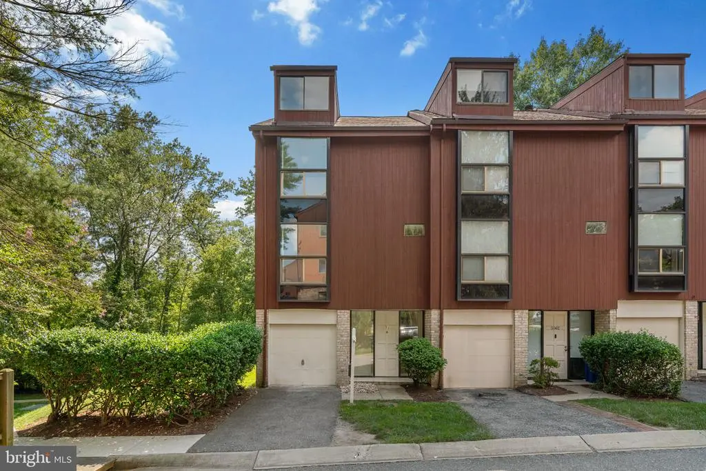 5564 Vantage Point Rd, Columbia