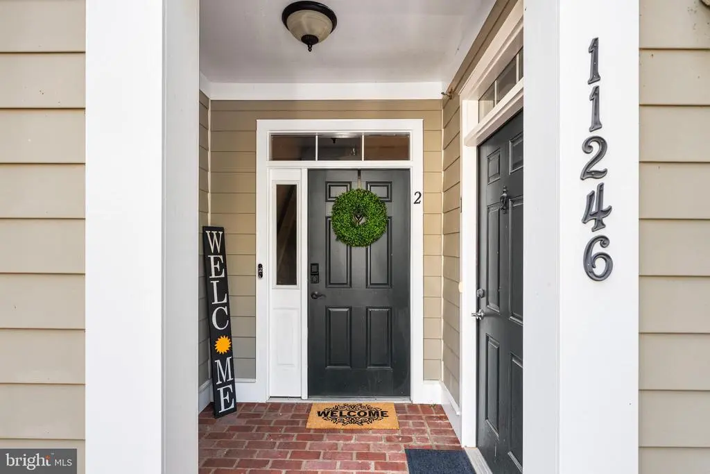 11246 Chase St #2, Fulton