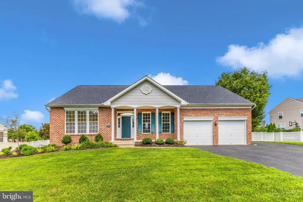 5632 Haddington Dr, Adamstown