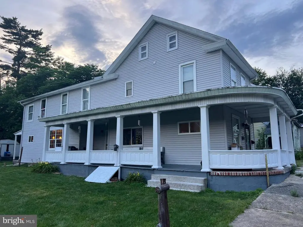 116 Walnut St, Williamstown