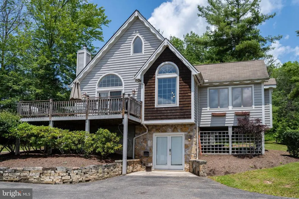 201 Rock Lodge Rd, MC HENRY