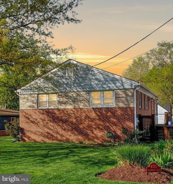 4505 Clearbrook Ln, Kensington