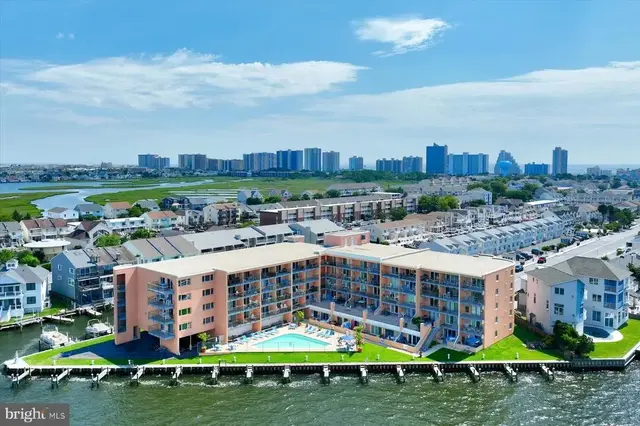 735 Bradley Rd #310, Ocean City