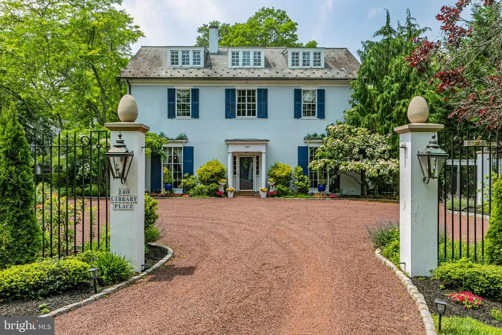 240 Library Pl, PRINCETON