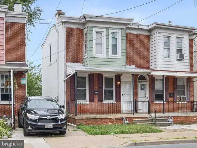 1908 W 2nd St, Wilmington
