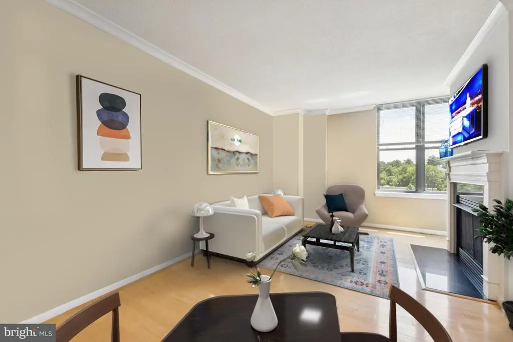 2220 Fairfax Dr #309, ARLINGTON