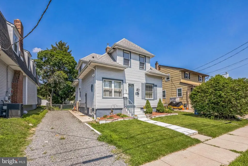 325 Woodbine Ave., WESTVILLE