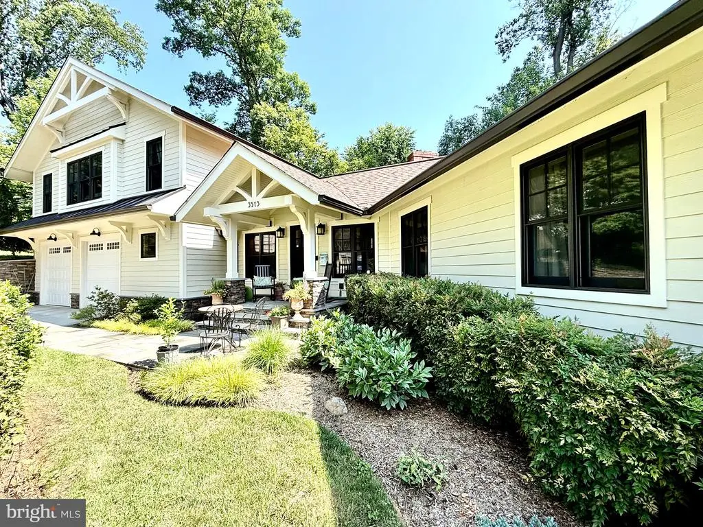 3513 N Ottawa St, Arlington