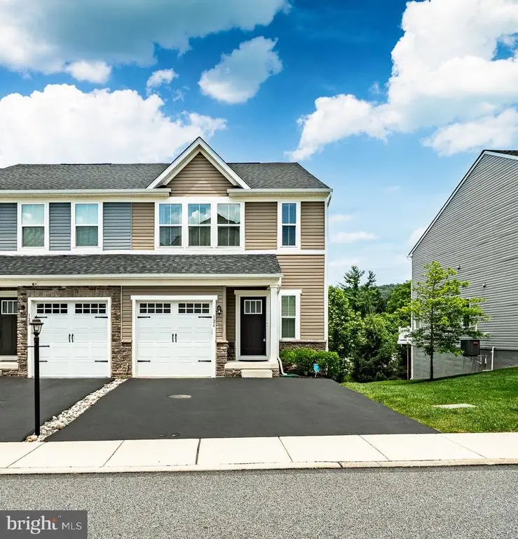 124 Azalea Dr, DOWNINGTOWN
